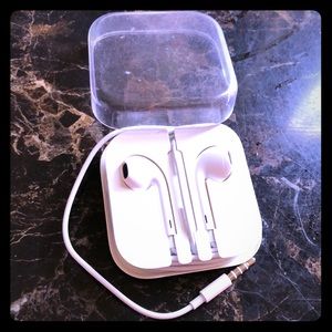 Headphones sound good